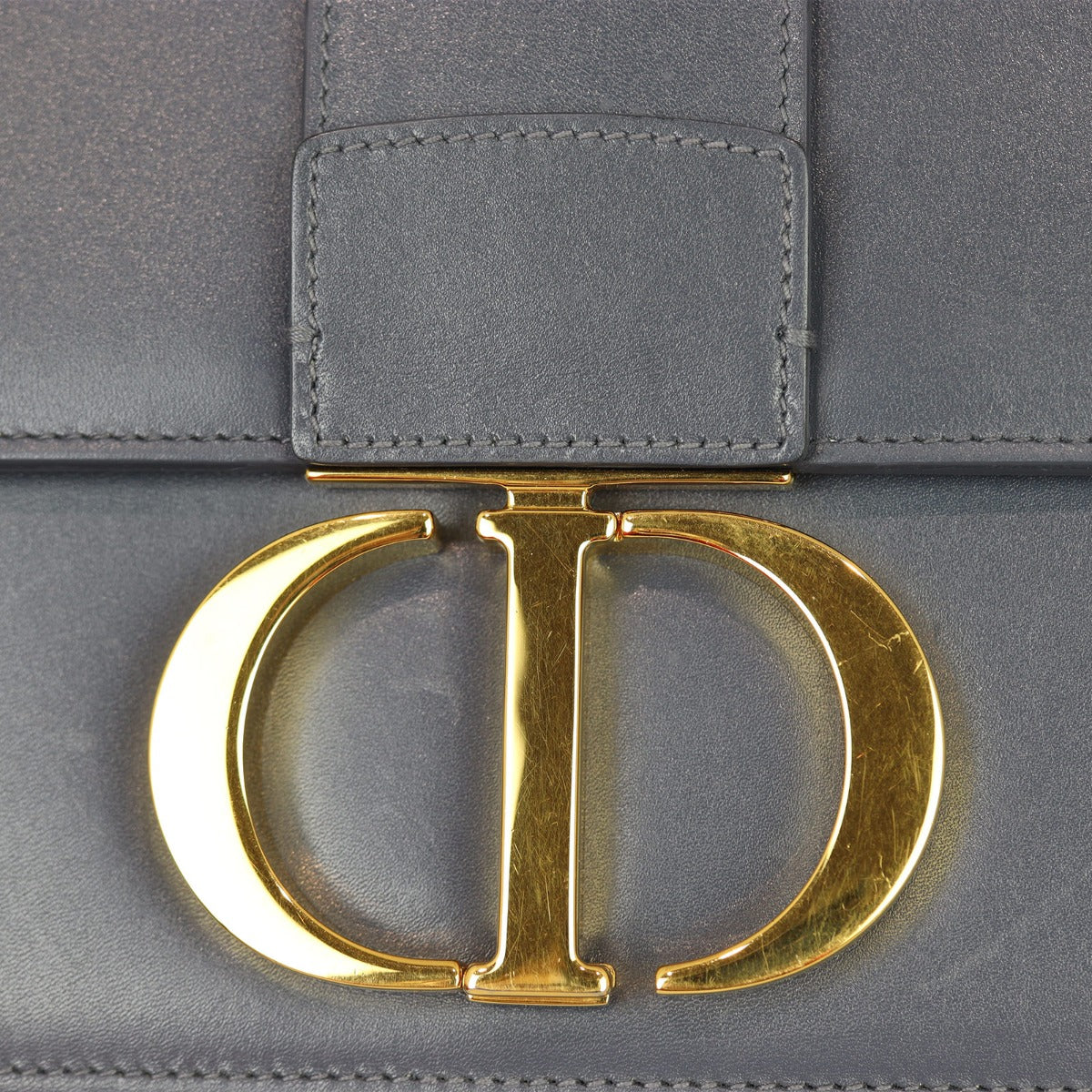 Dior 30 Montaigne Bag Hardware