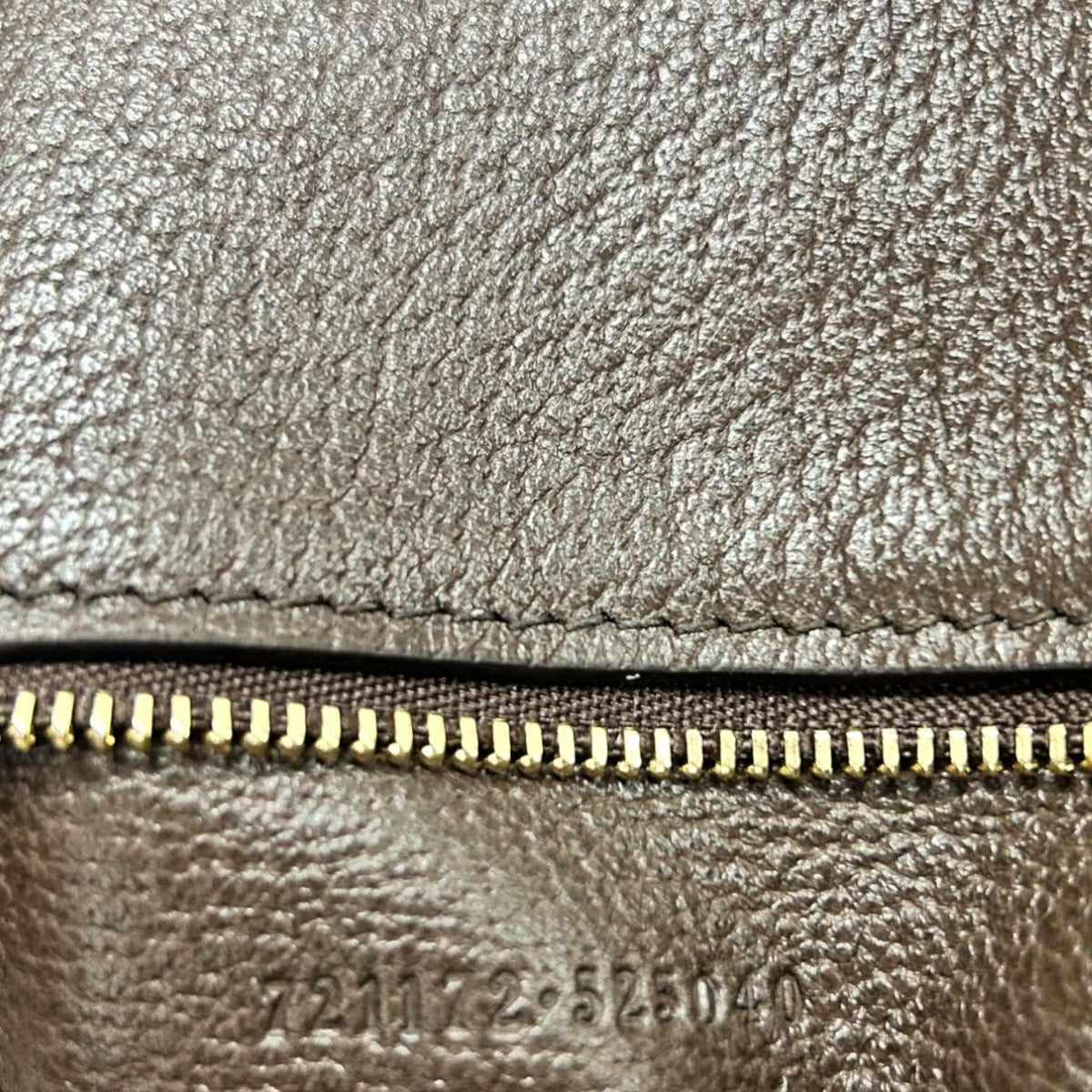 Gucci GG Supreme Blondie Top Handle Medium Bag