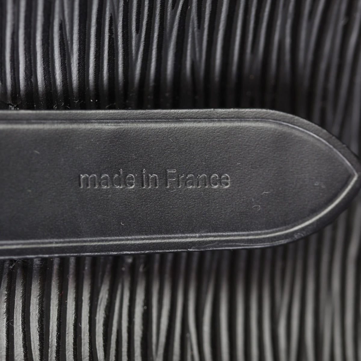 Louis Vuitton NeoNoe Epi Stamp