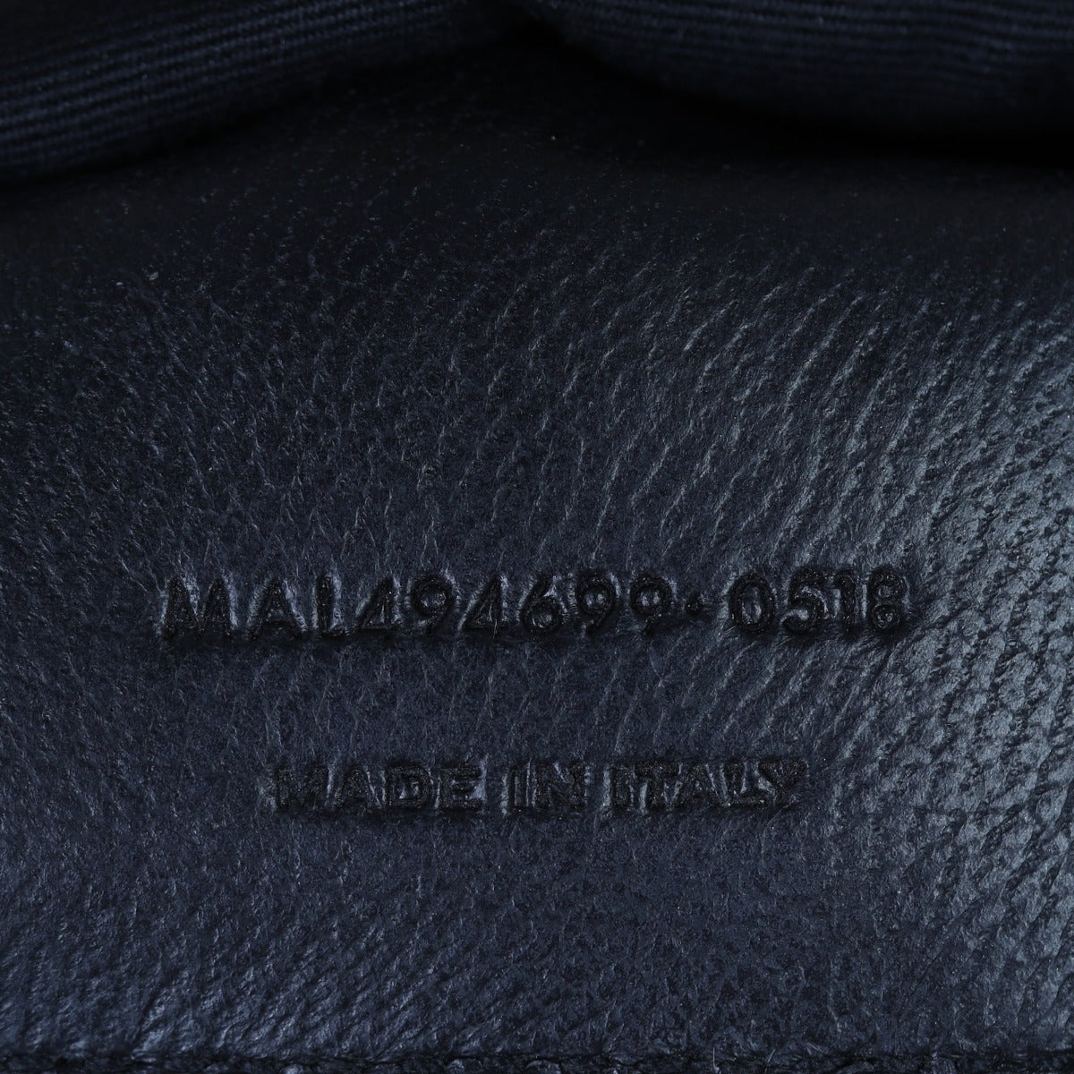 Saint Laurent Loulou Small Date Code