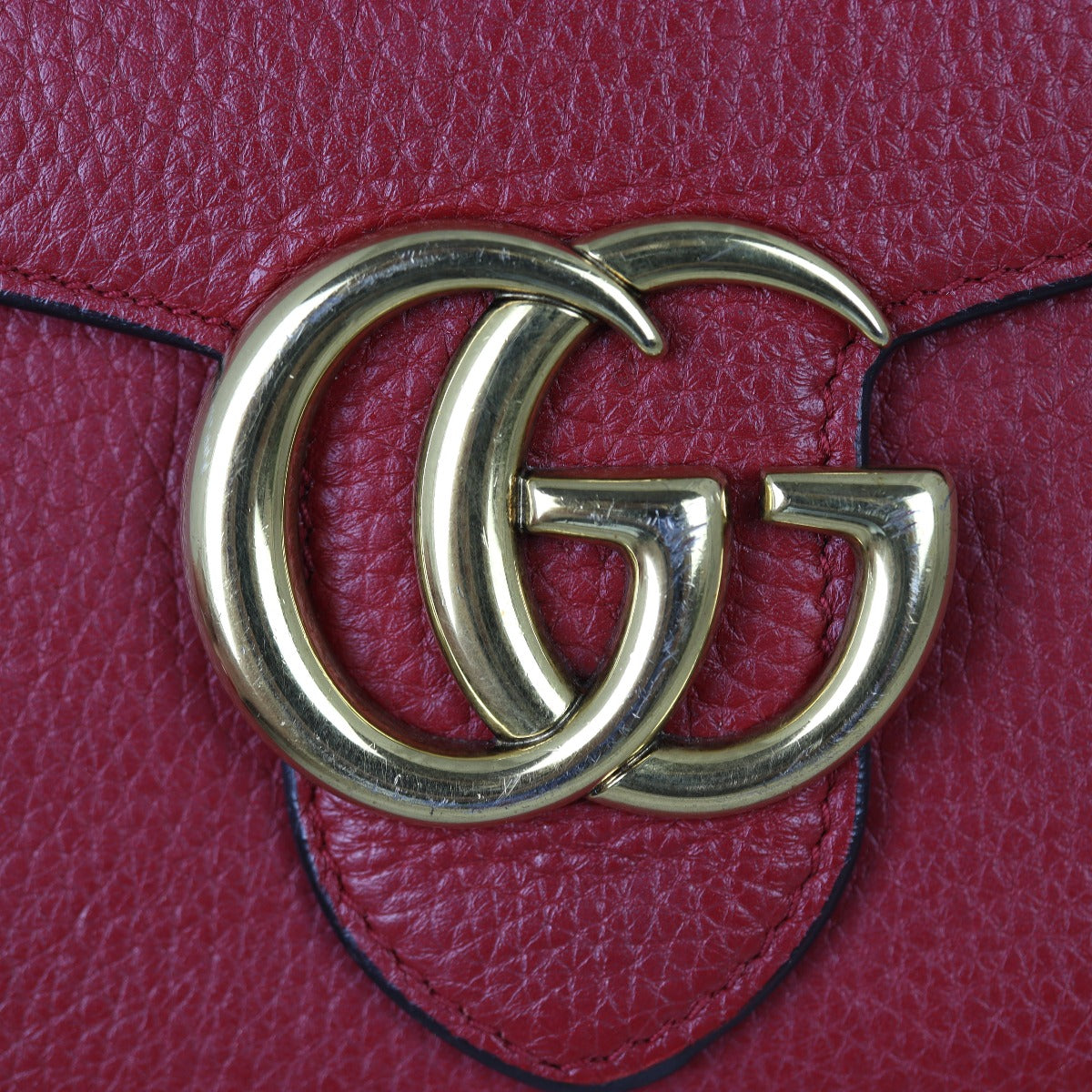Gucci GG Marmont Wallet on Chain Hardware