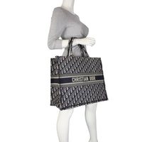 Dior Oblique Book Tote Large