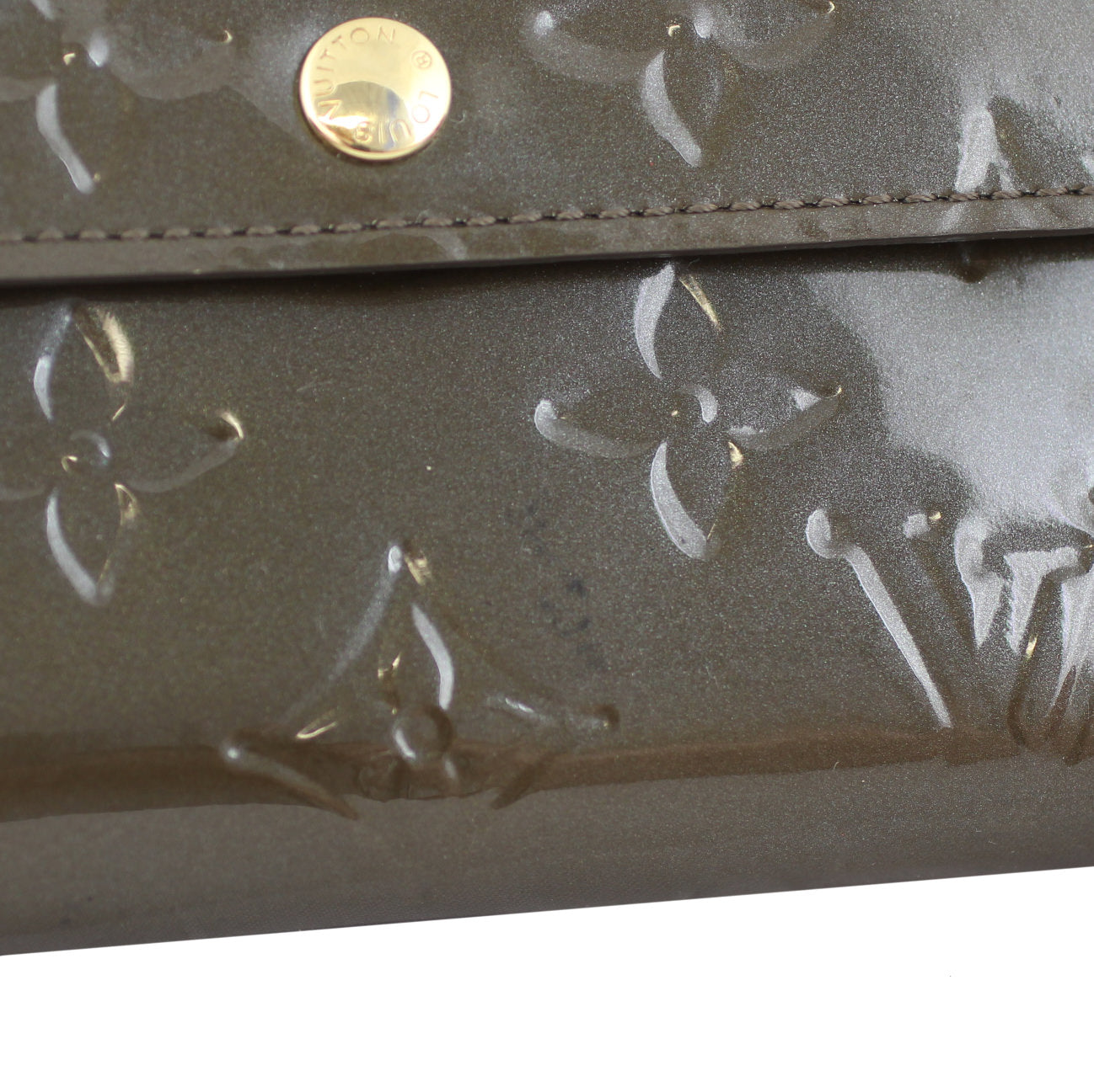 Louis Vuitton Sarah Wallet Monogram Vernis mark