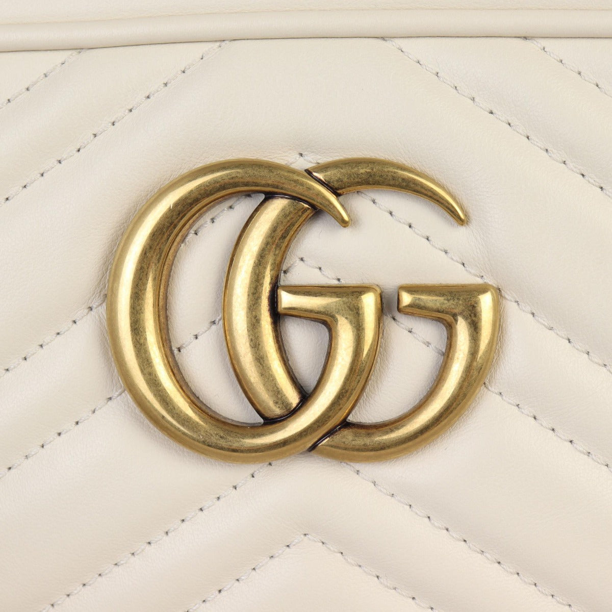 Gucci GG Marmont Small Camera Bag