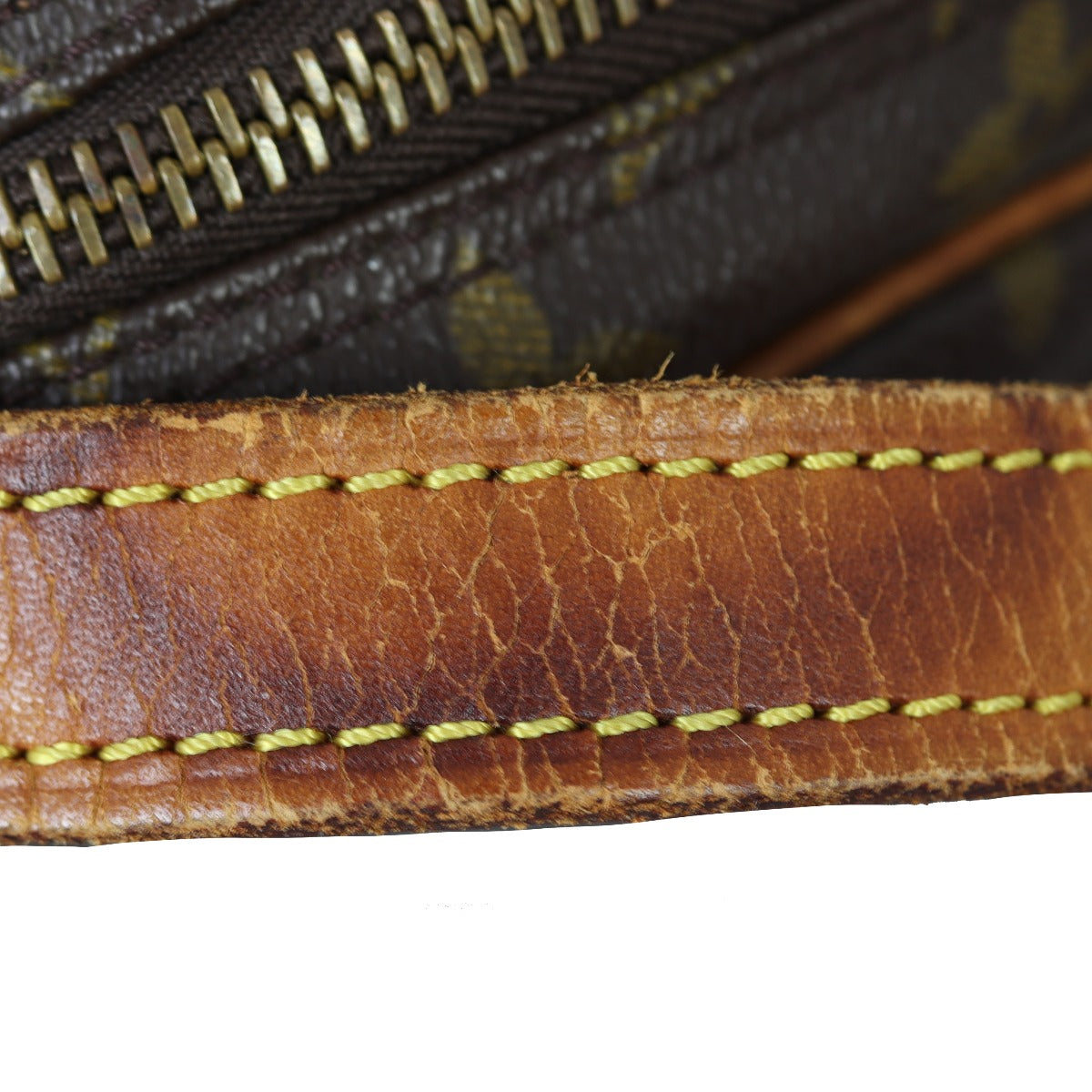 Louis Vuitton Jeune Fille GM Crossbody Monogram