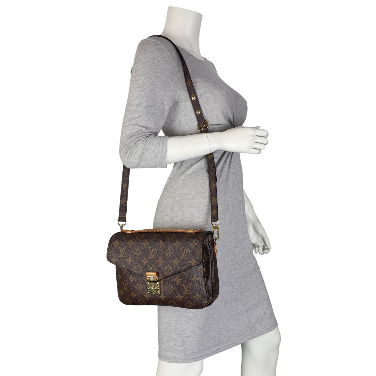 Louis Vuitton Pochette Metis Monogram