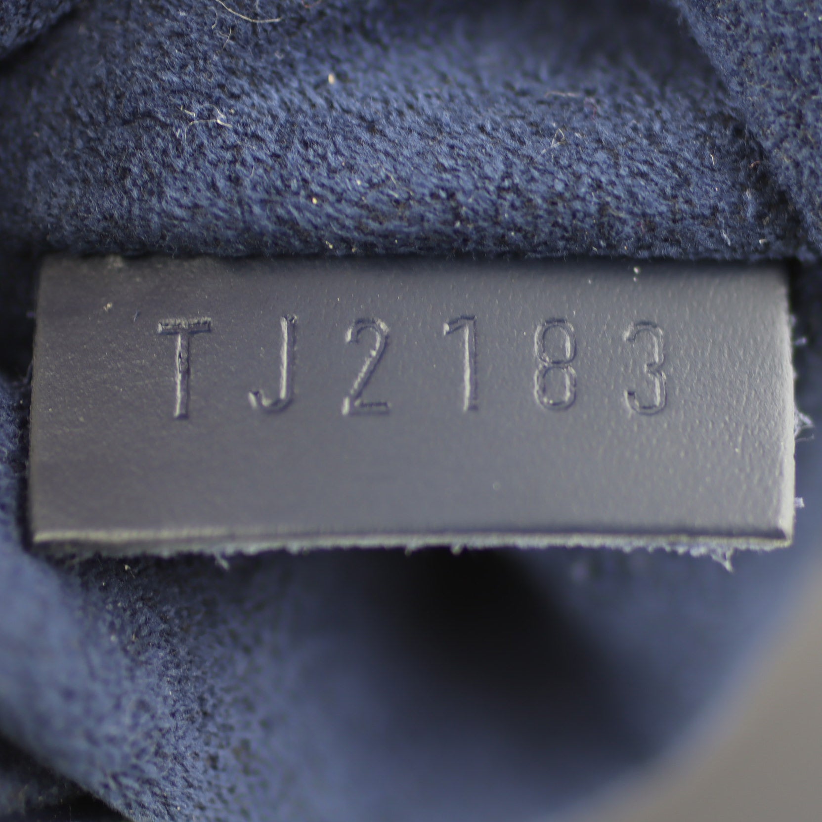 Louis Vuitton Petit Noe Epi Date Code