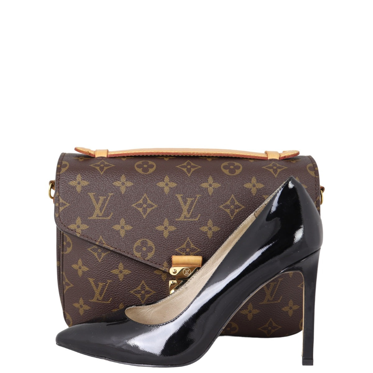 Louis Vuitton Pochette Metis Monogram