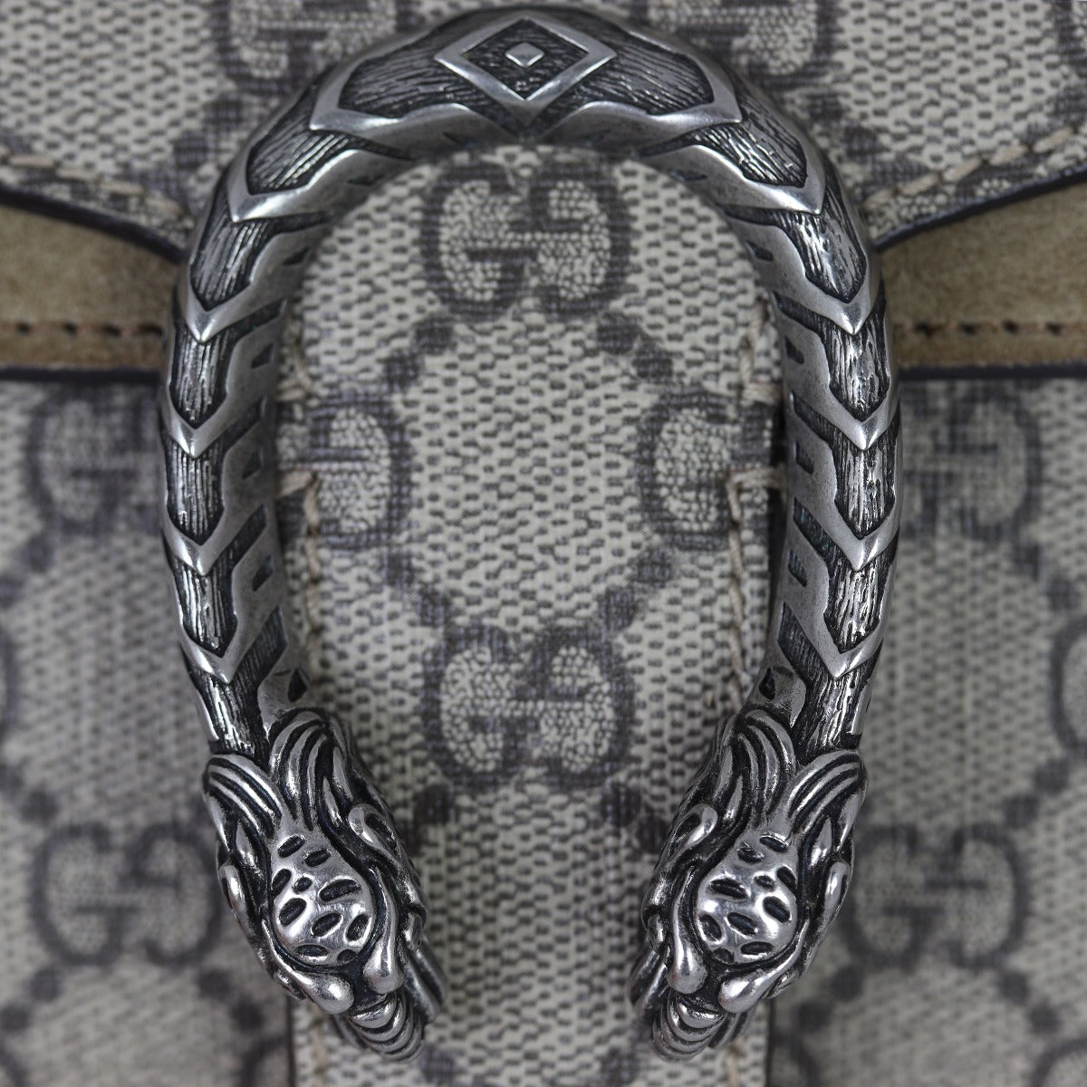 Gucci Dionysus GG Supreme Mini Shoulder Bag