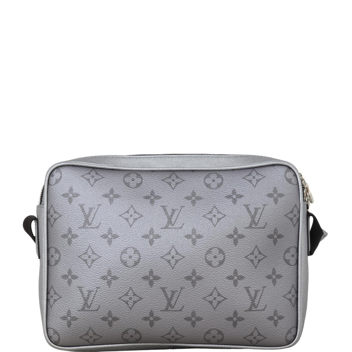 Louis Vuitton Outdoor Messenger Monogram Taigarama – Luxe.It.Fwd