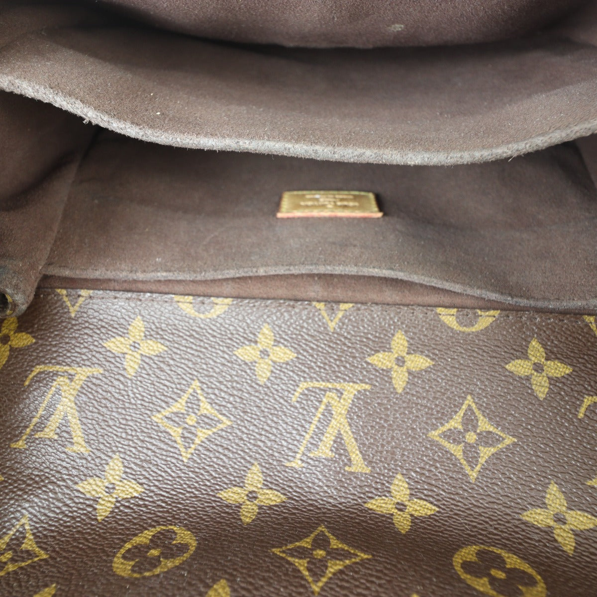 Louis Vuitton Pochette Metis Monogram