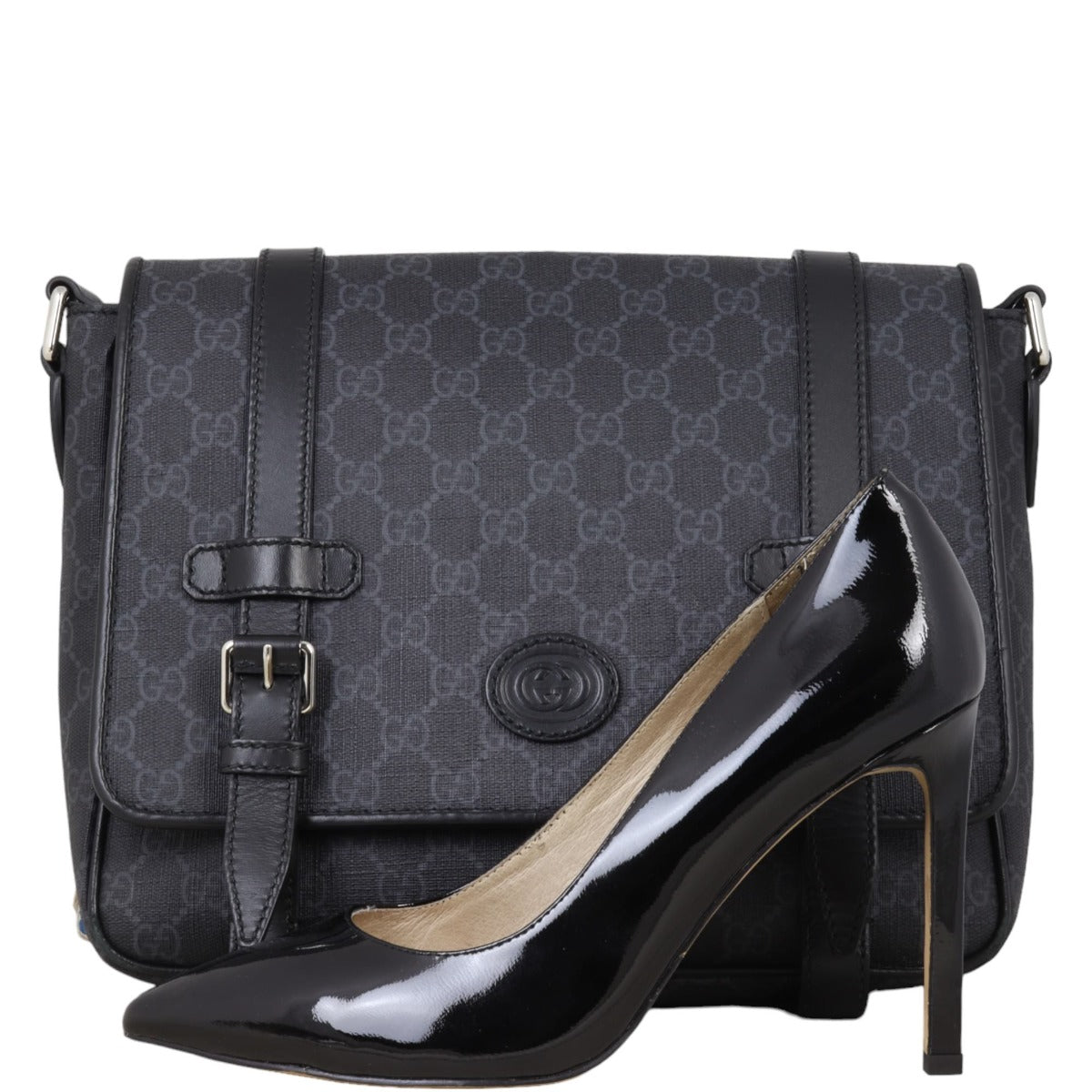 Gucci GG Supreme Messenger Bag