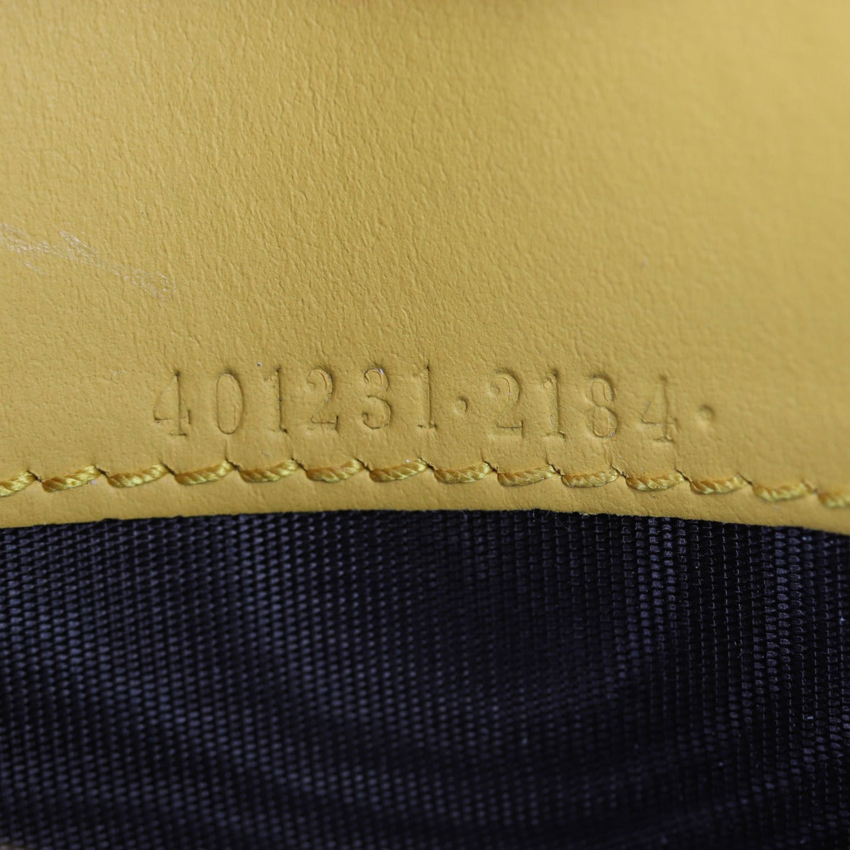 Gucci Dionysus Suede Chain Wallet Date Code