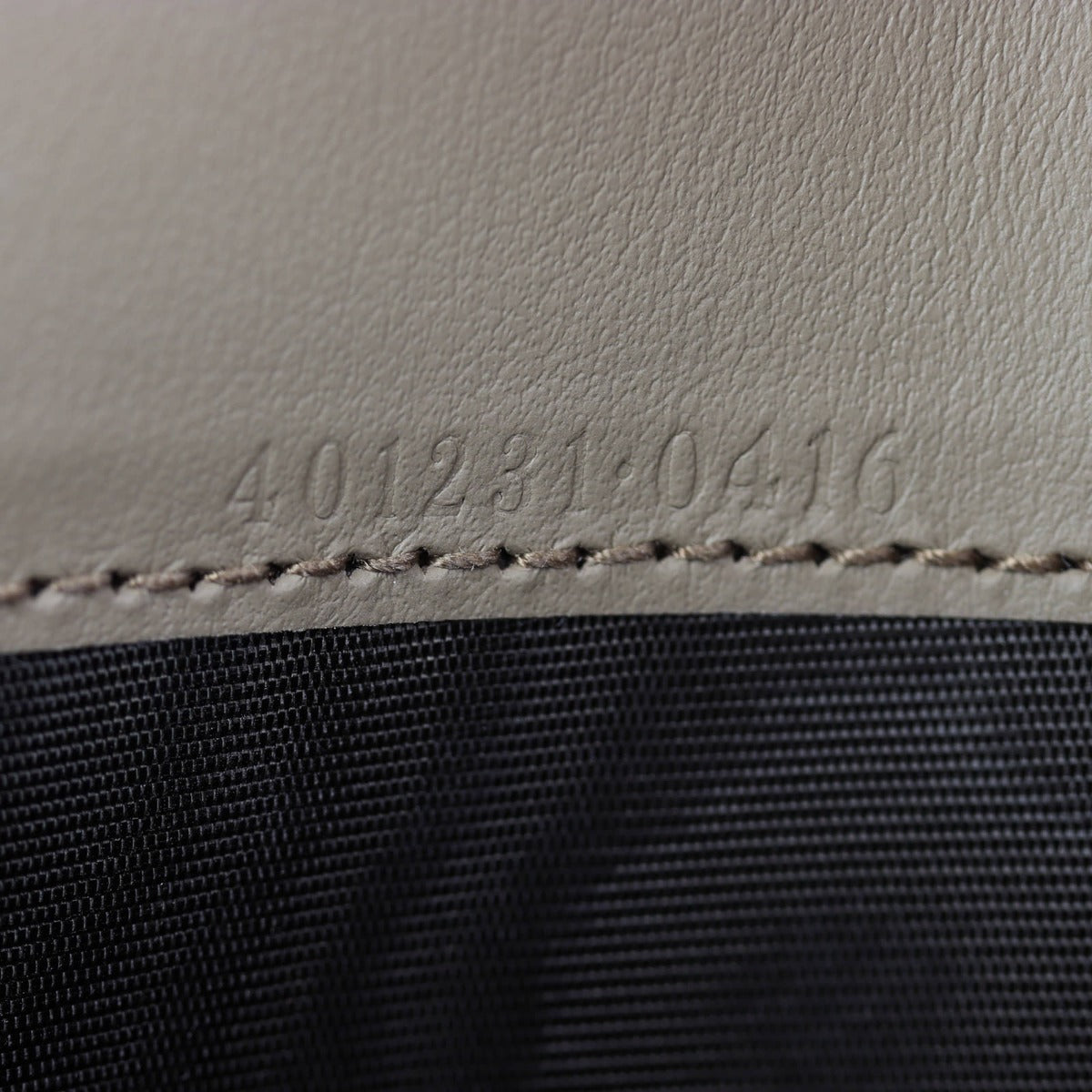 Gucci Dionysus GG Supreme Chain Wallet Date Code