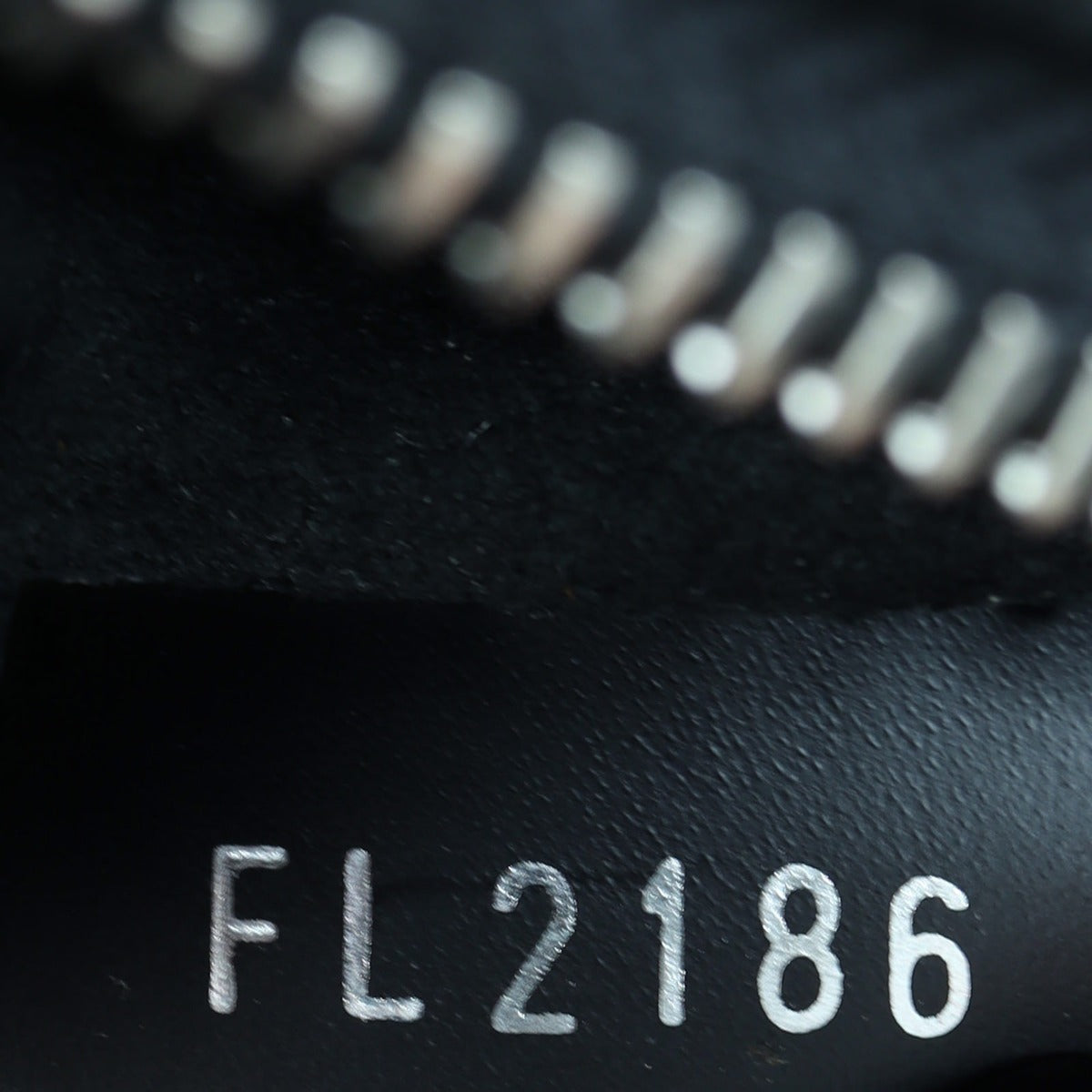 Louis Vuitton Kleber MM Epi Date Code