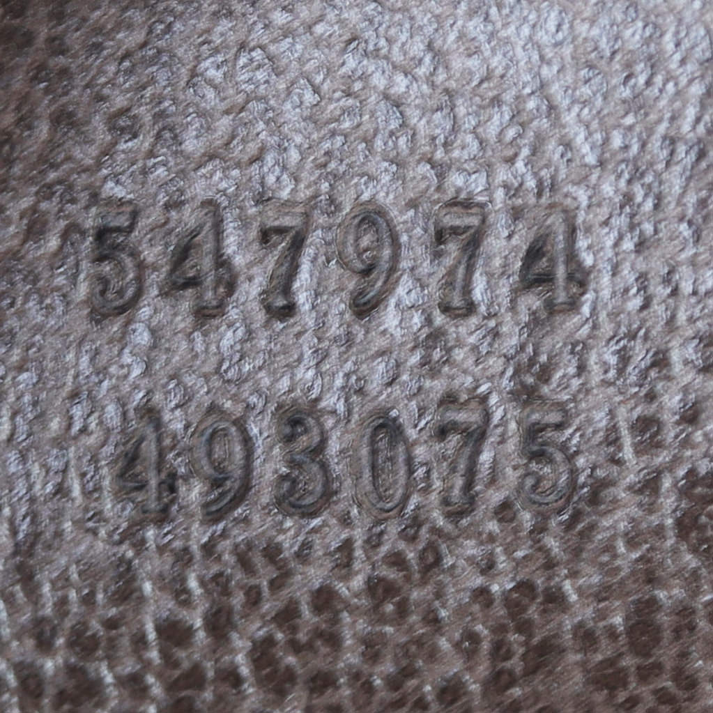 Gucci GG Supreme Medium Tote Date Code