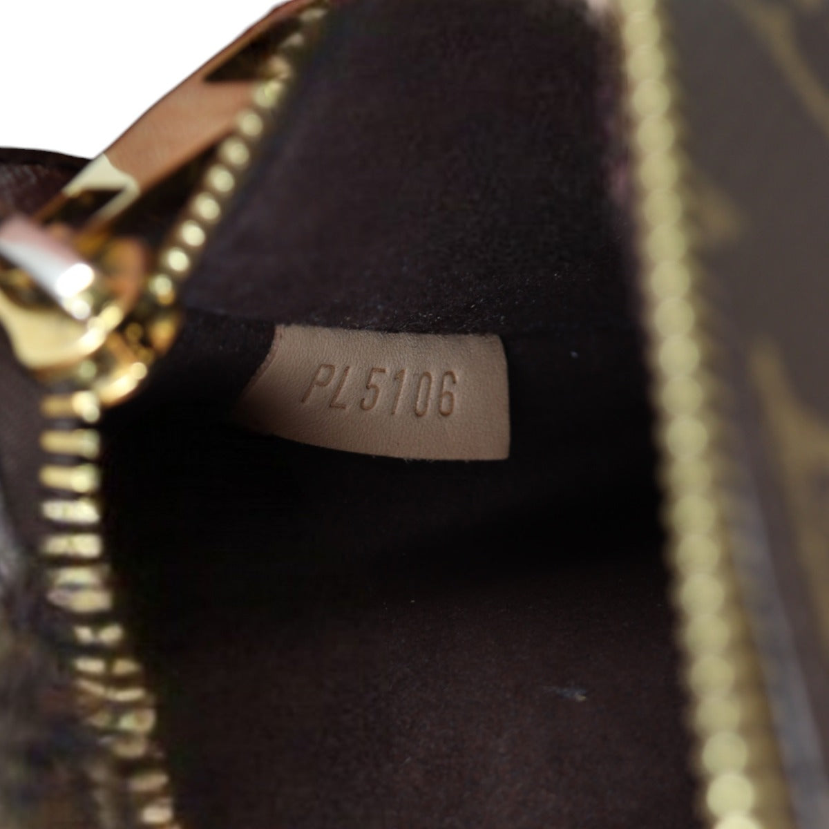 Louis Vuitton Pochette Metis Monogram