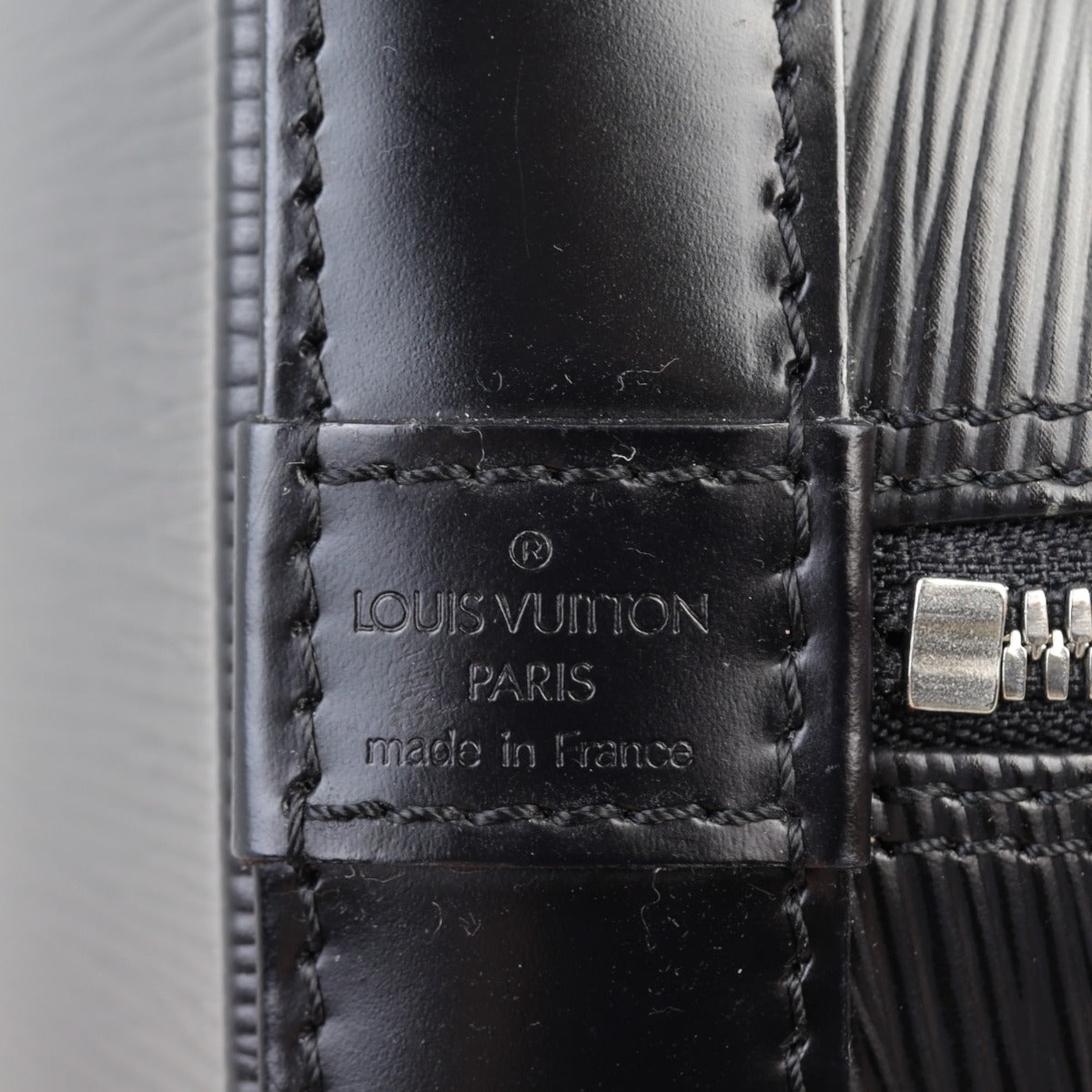 Louis Vuitton Alma PM Epi | Silver Hardware