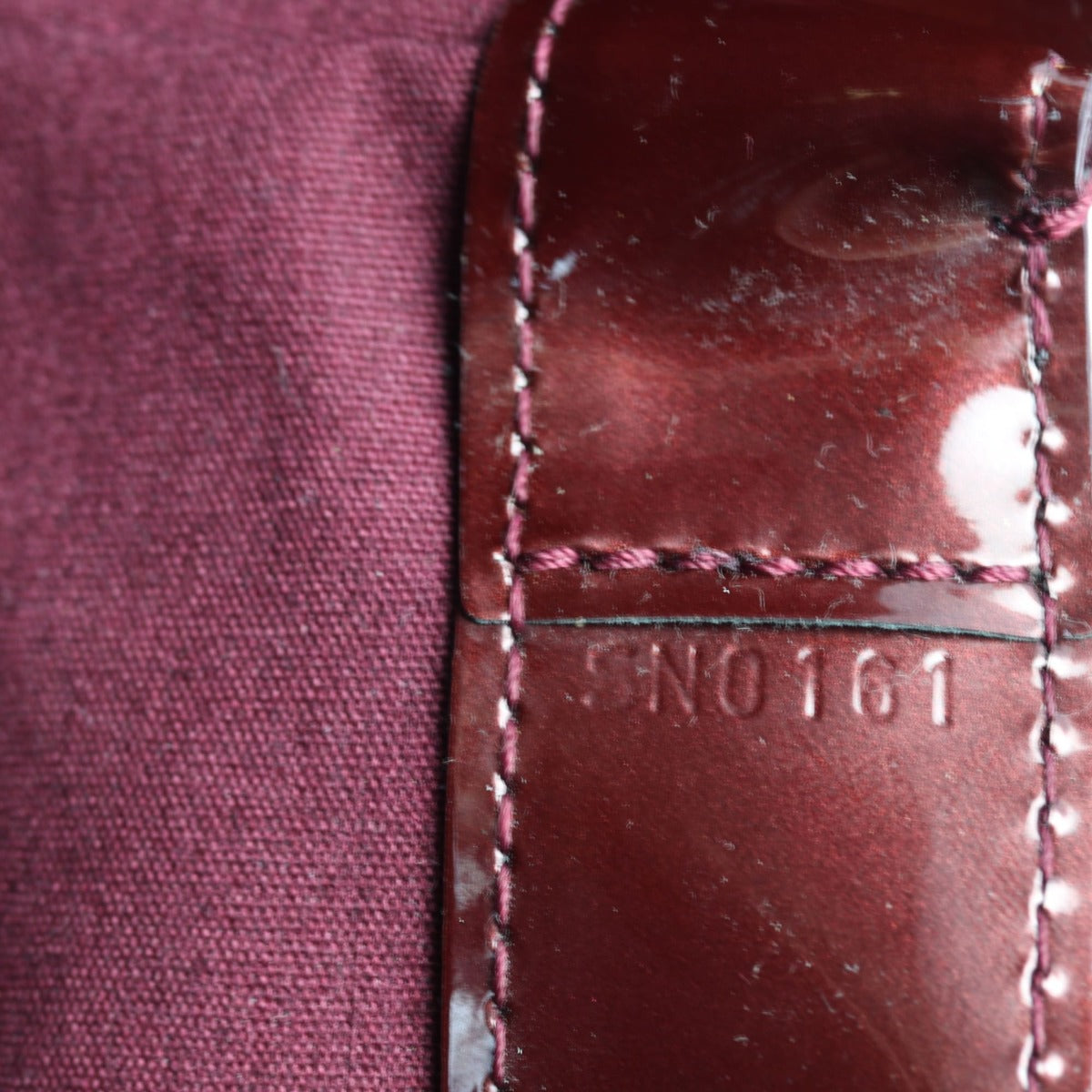 Louis Vuitton Wilshire MM Monogram Vernis