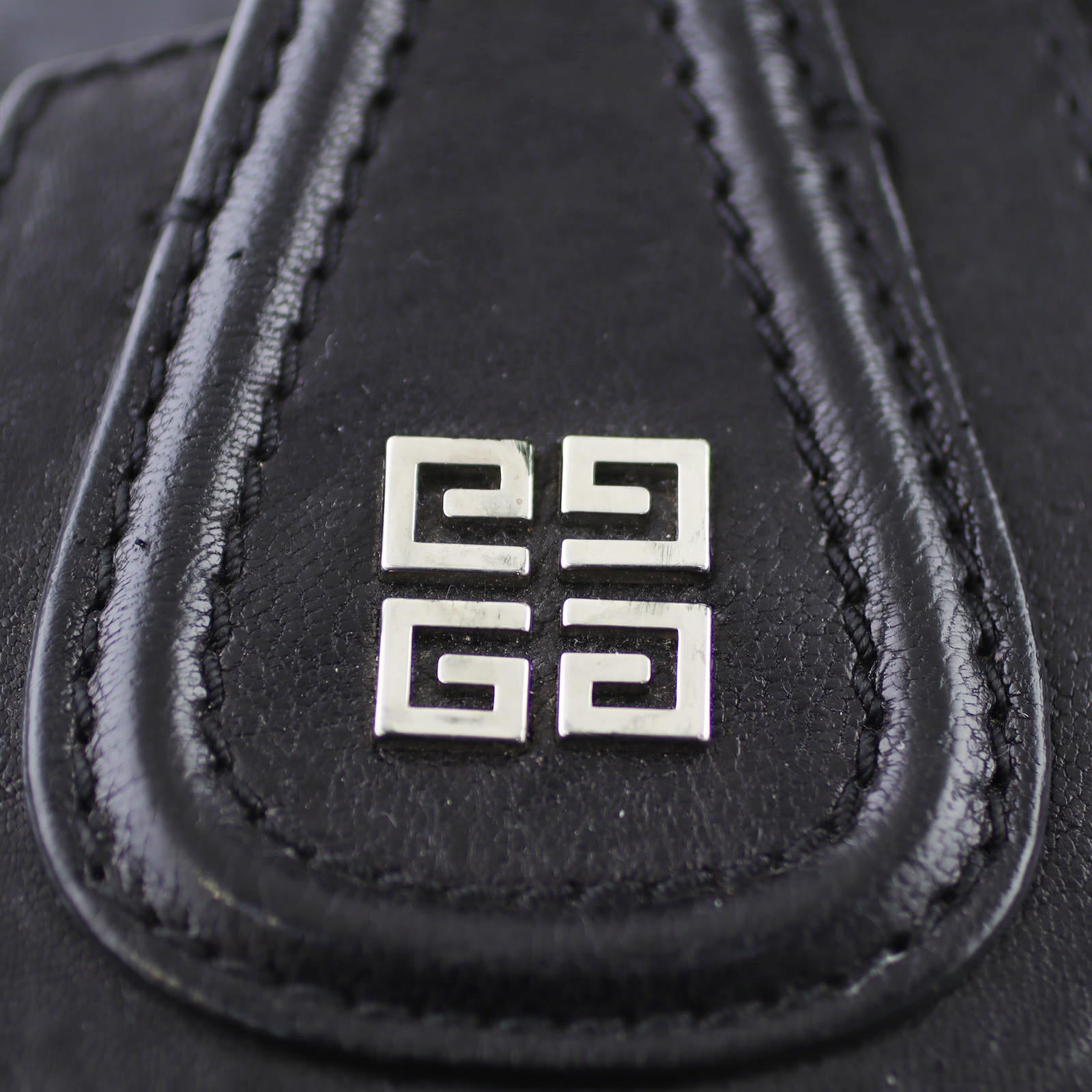 Givenchy Nightingale Medium Hardware