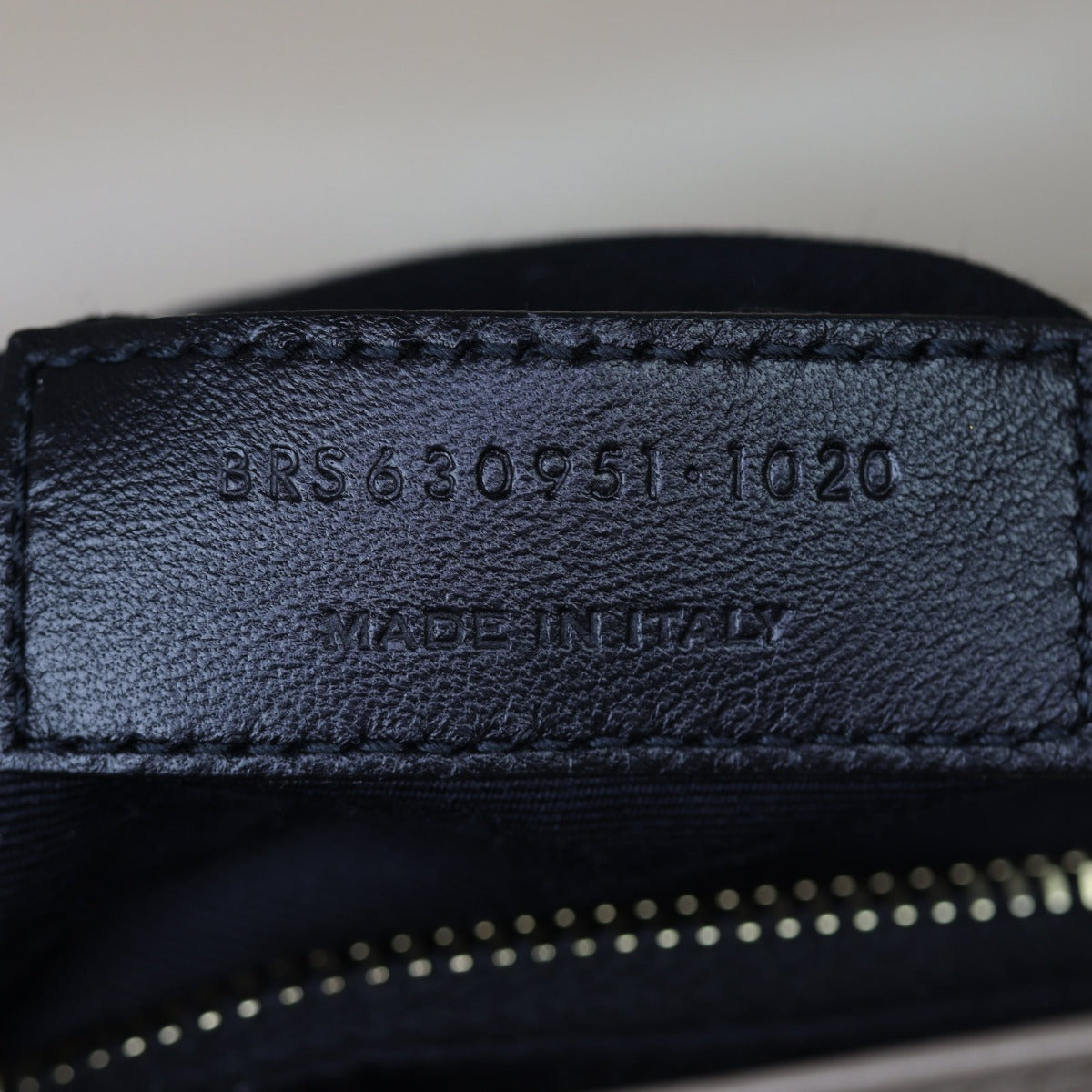 Saint Laurent Toy Loulou Date Code