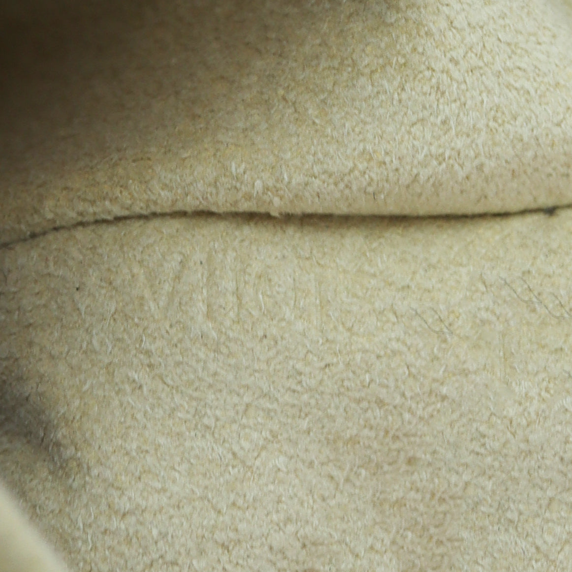 Louis Vuitton Manhattan PM Monogram