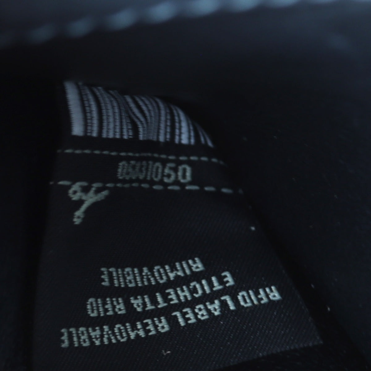 Fendi Kan U Crossbody Medium Date Code