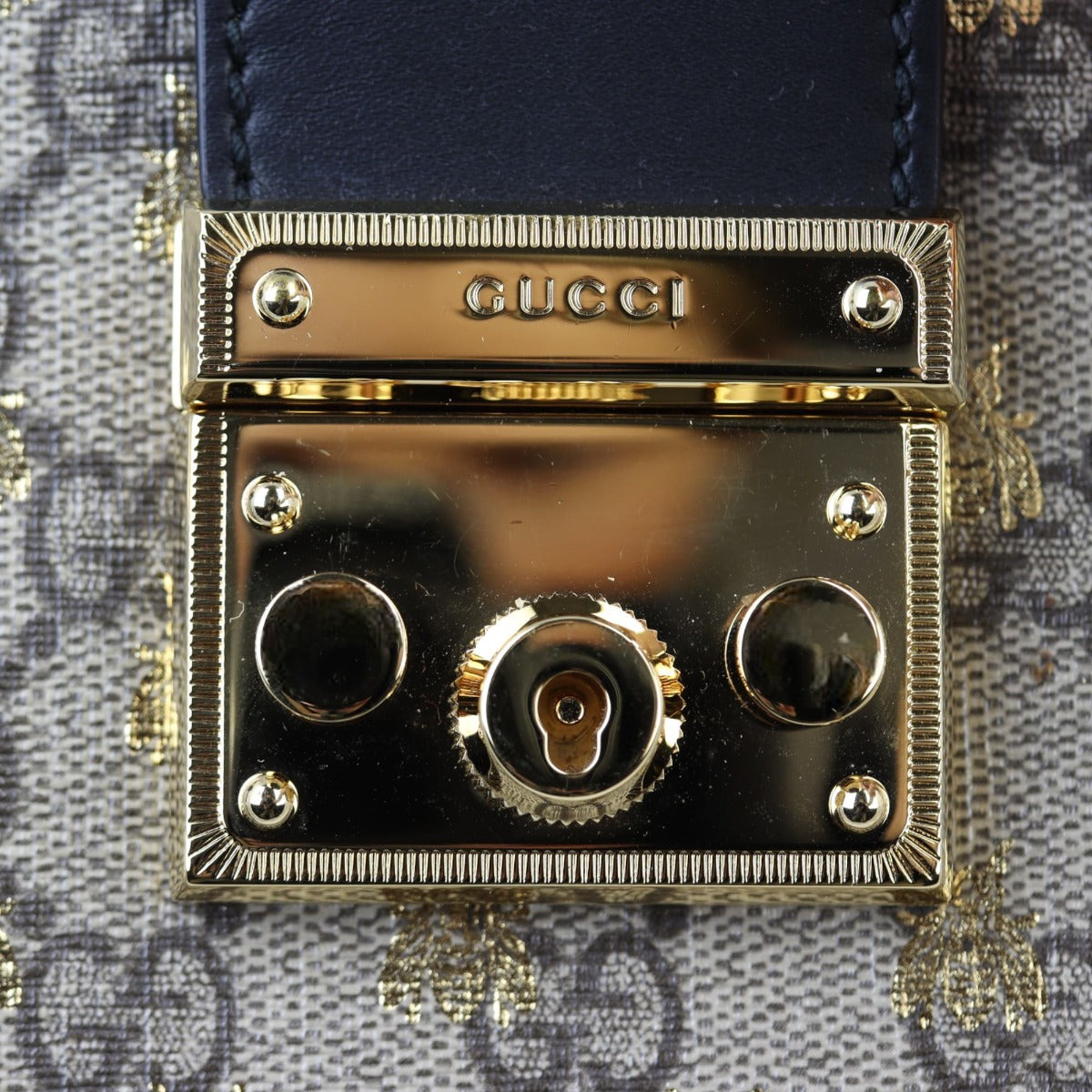 Gucci GG Supreme Bees Medium Padlock Tote