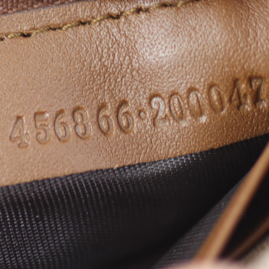 Gucci GG Supreme Anchor Wristlet Date Code