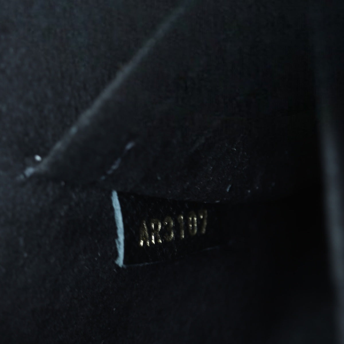 Louis Vuitton Lockmeto Tote