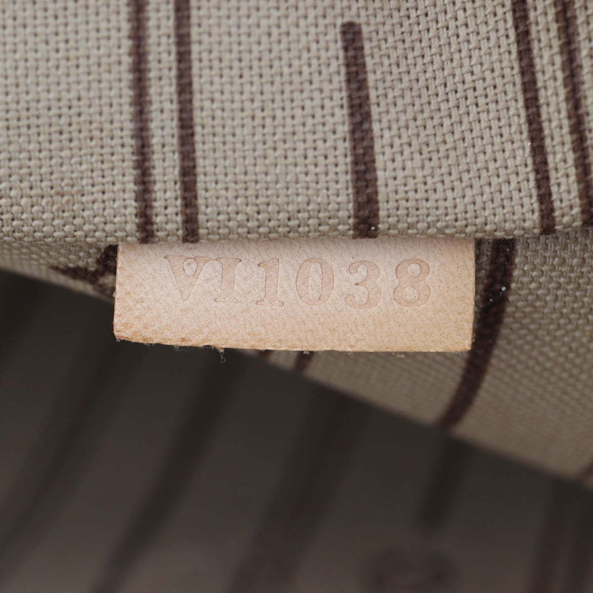 Louis Vuitton Neverfull MM Monogram Date Code