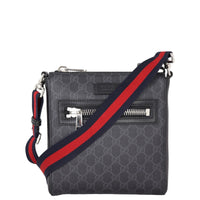 Gucci GG Supreme Messenger Bag Small