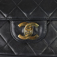 Chanel Classic Double Flap Medium | Black Vintage Gold Hardware