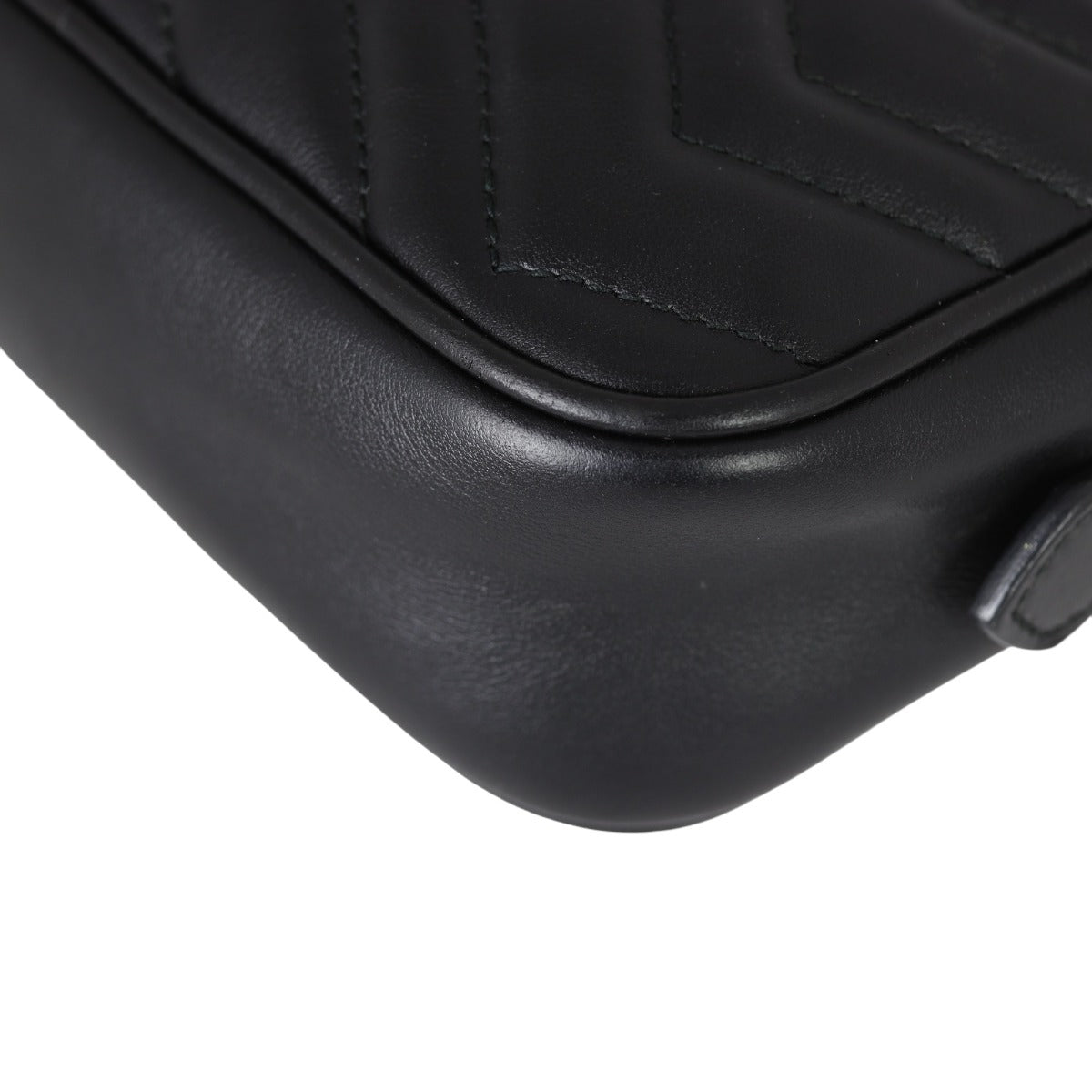Gucci GG Marmont Mini Camera Bag