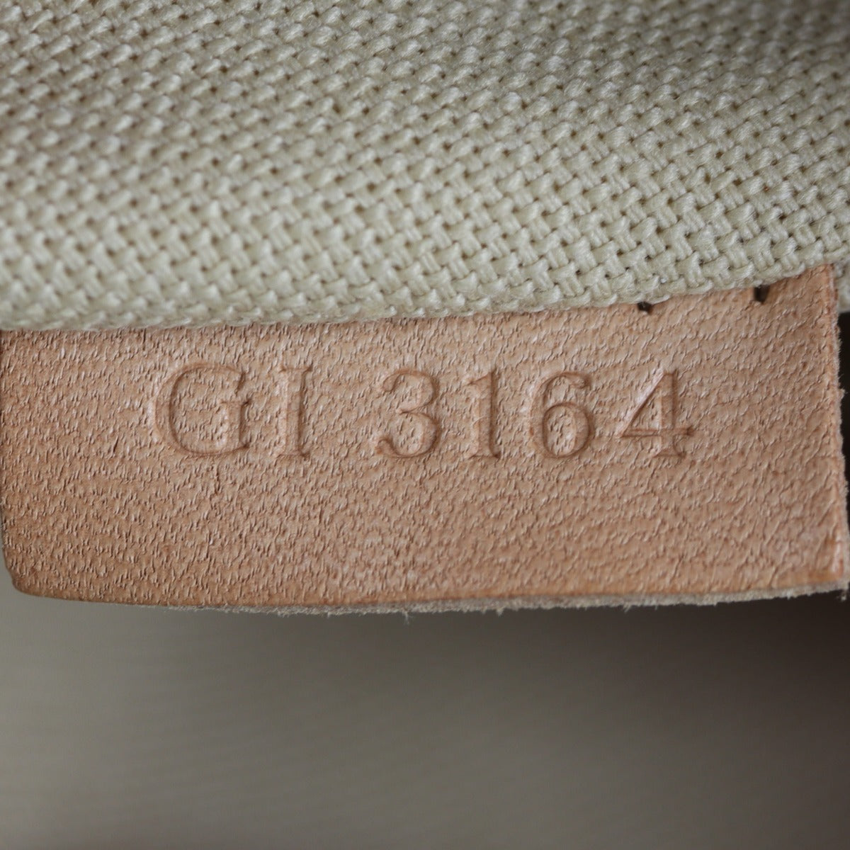 Louis Vuitton Siracusa PM Damier Azur Date Code