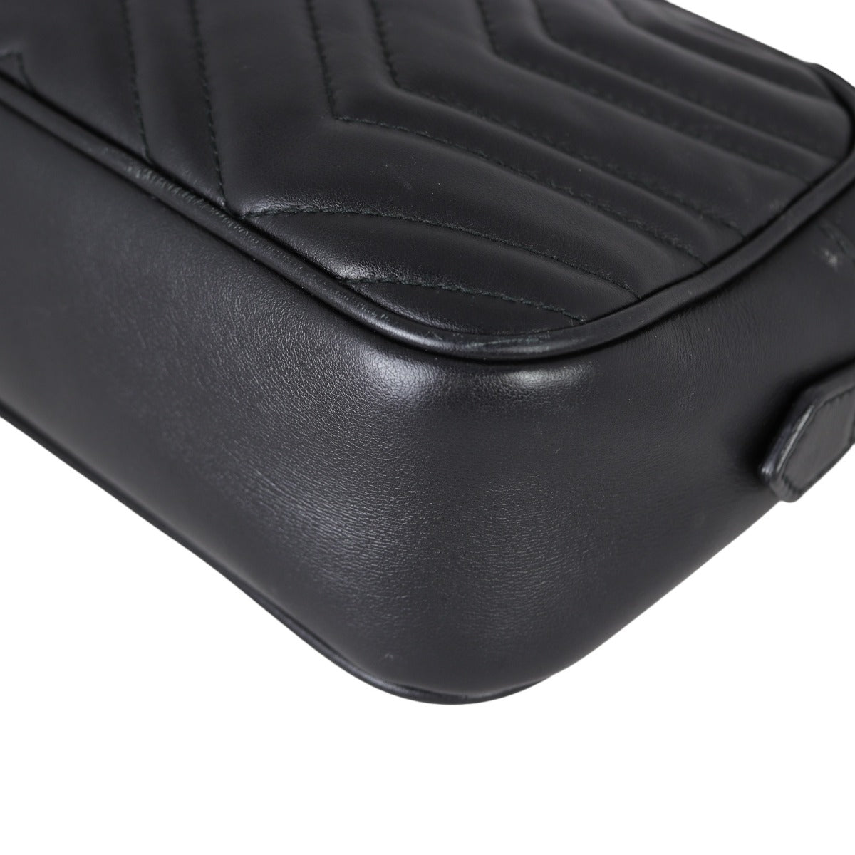 Gucci GG Marmont Small Camera Bag