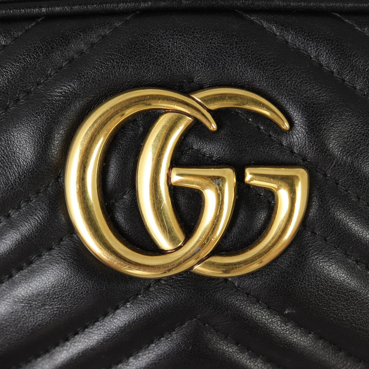 Gucci GG Marmont Small Camera Bag