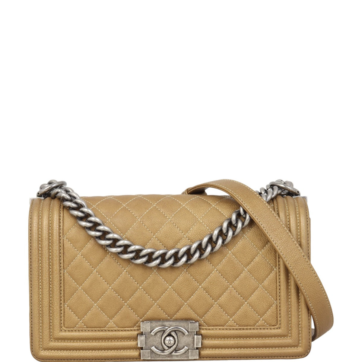 Chanel Boy Old Medium | 17 Series