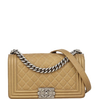 Chanel Boy Old Medium | 17 Series