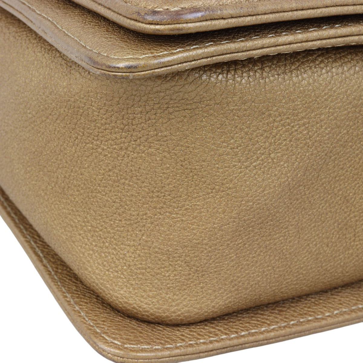 Chanel Boy Old Medium | 17 Series