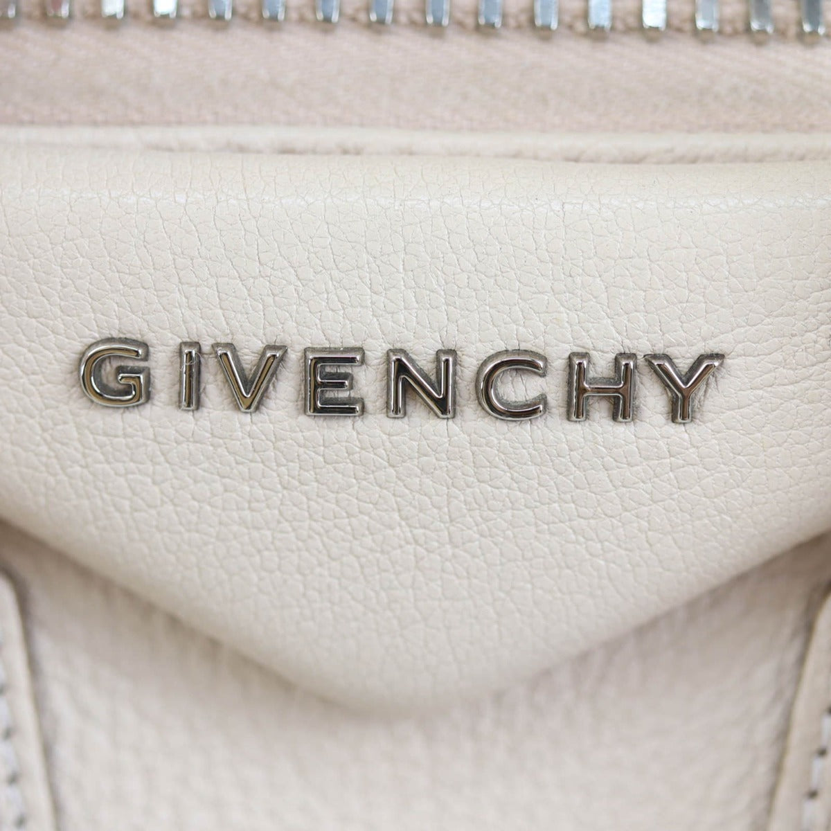 Givenchy Antigona Mini Hardware