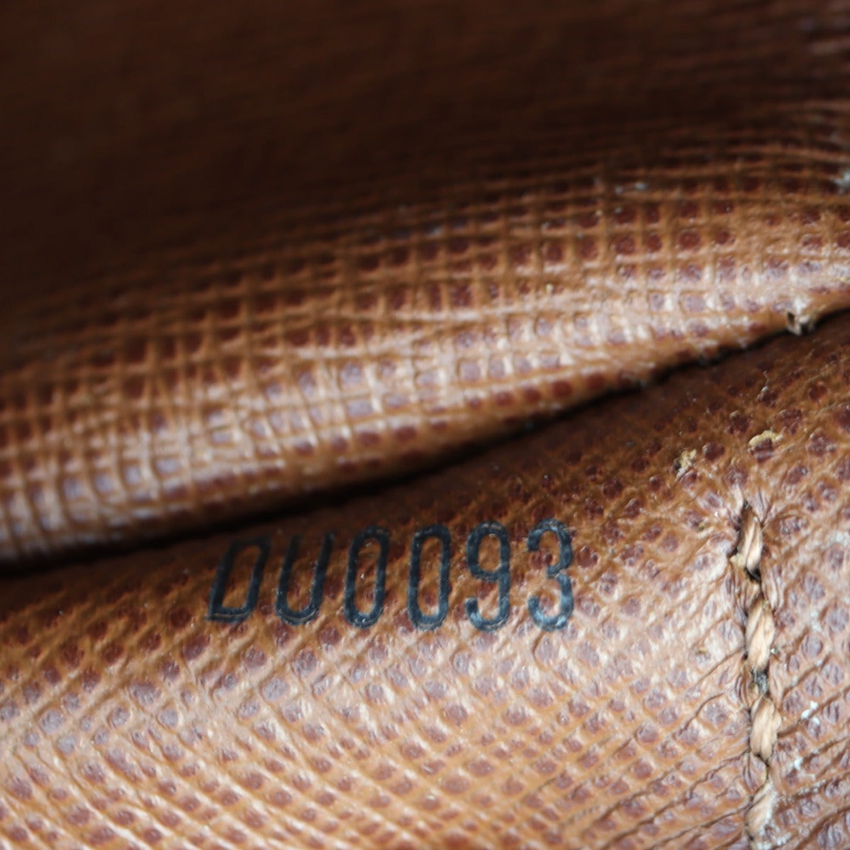 Louis Vuitton Papillon 26 Monogram