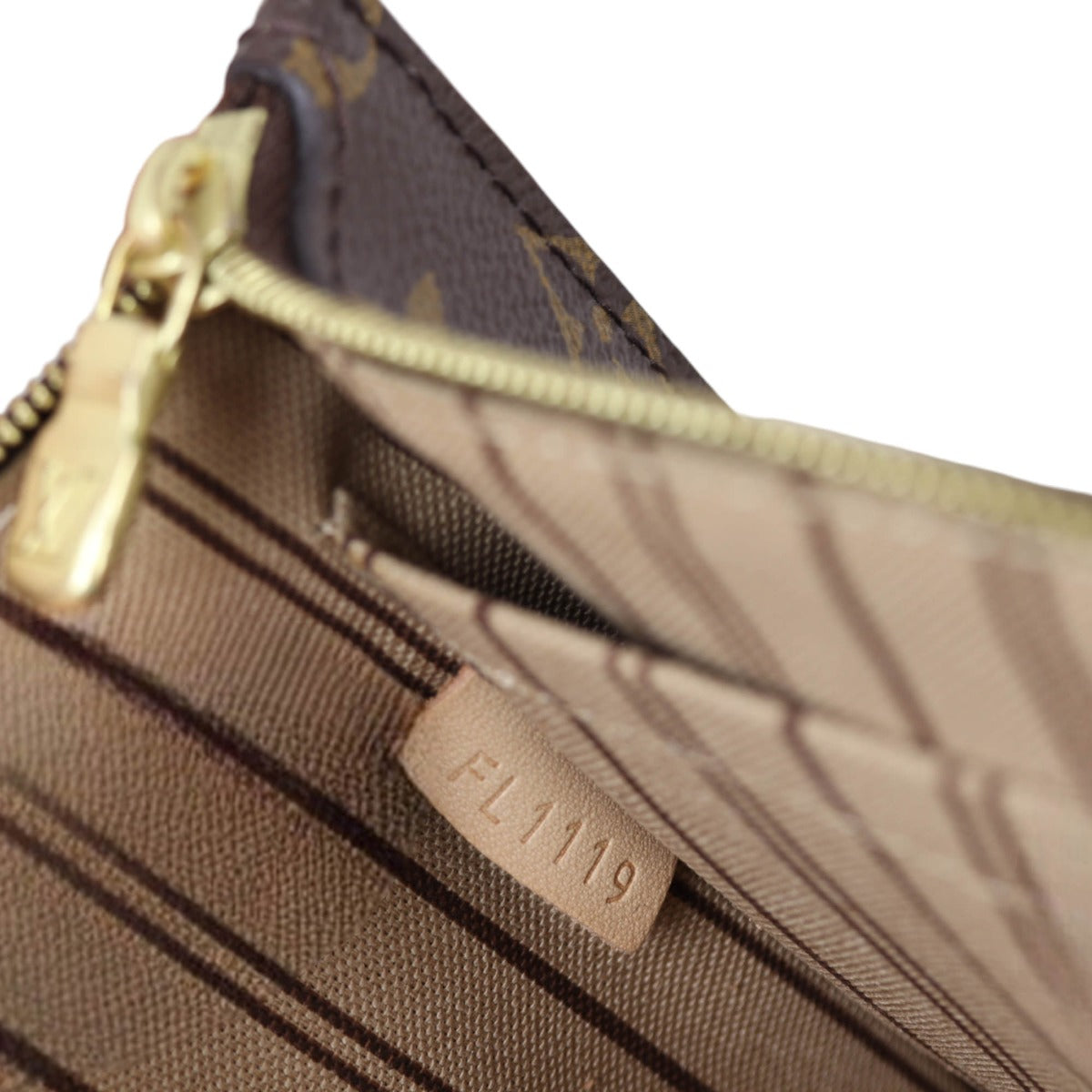 Louis Vuitton Neverfull Pochette Monogram