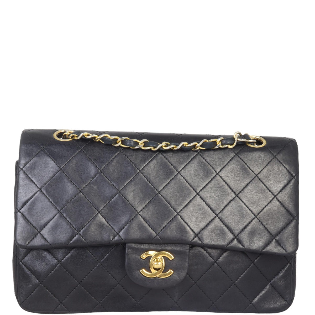 Chanel Classic Double Flap Medium | Black Vintage Lambskin