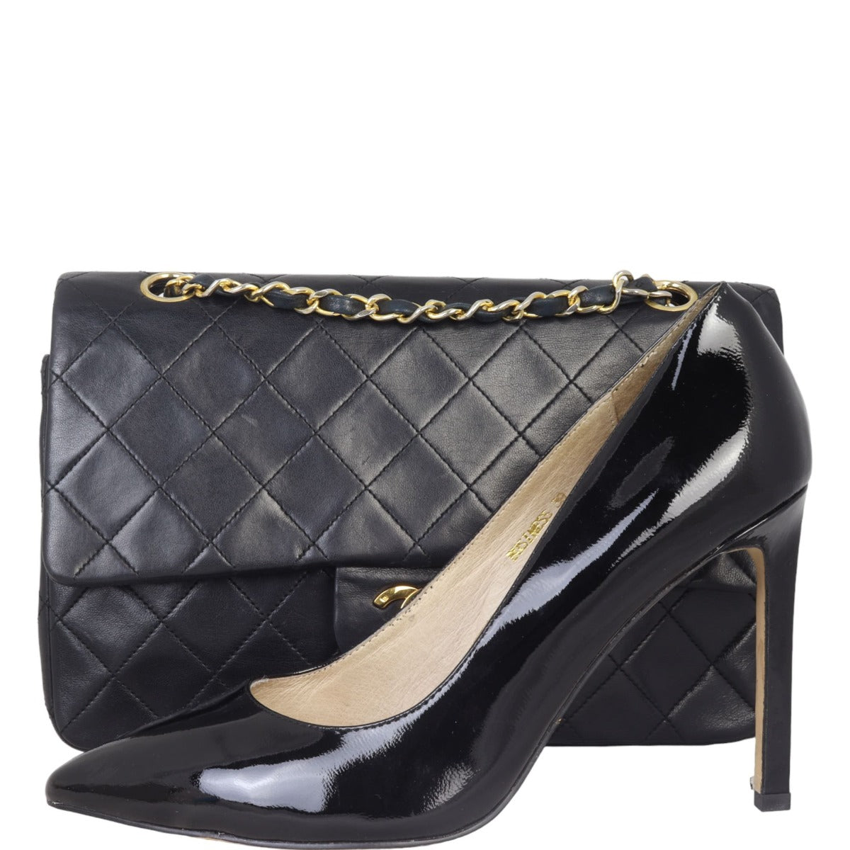 Chanel Classic Double Flap Medium | Black Vintage Lambskin