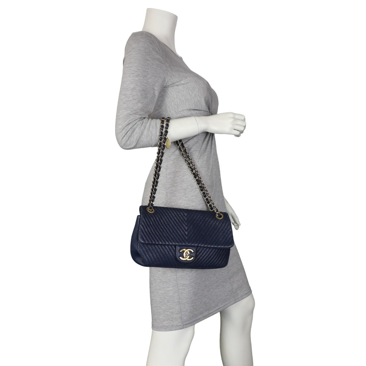 Chanel Surpique Chevron Single Flap Bag | Navy Blue