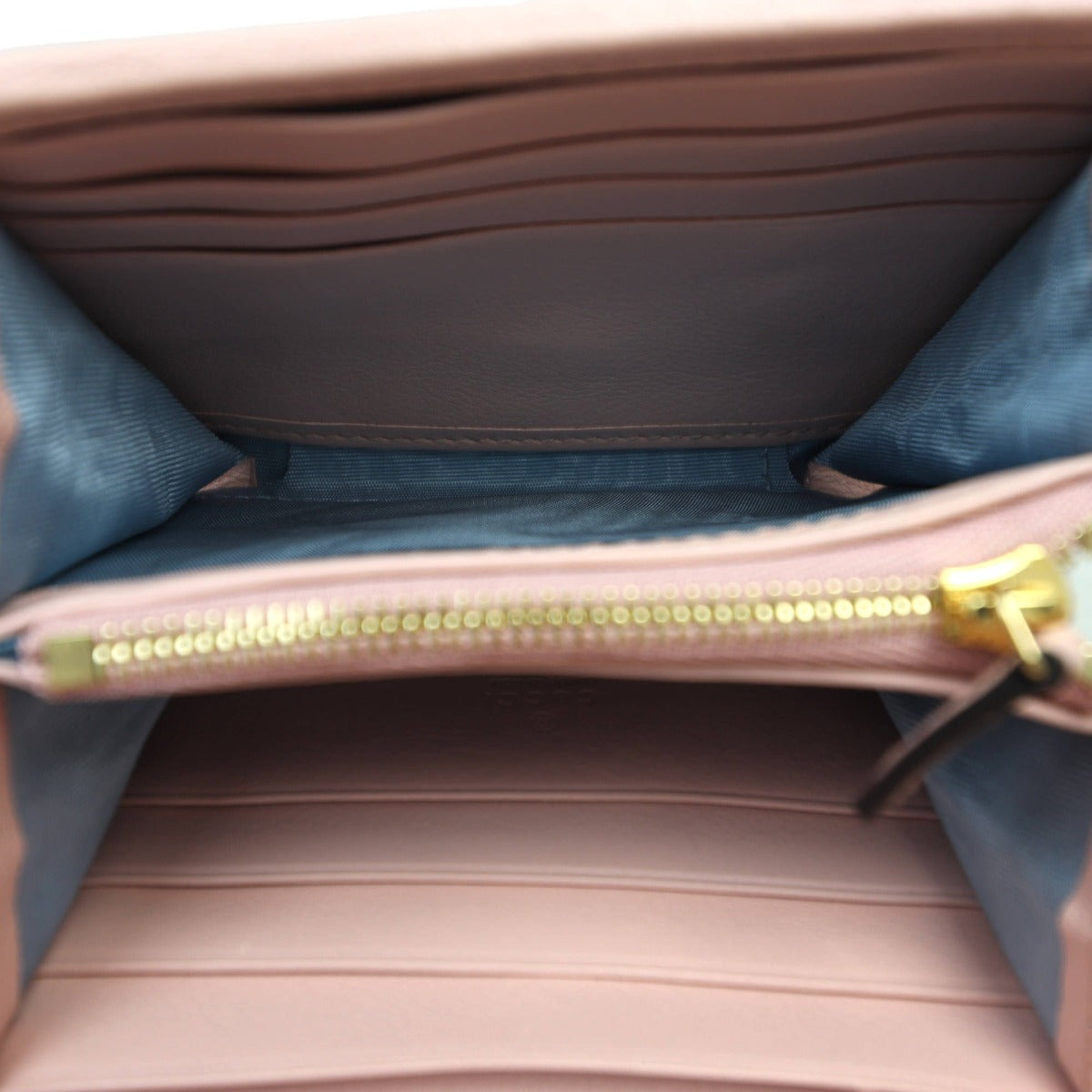 Gucci Blondie Medium Chain Crossbody