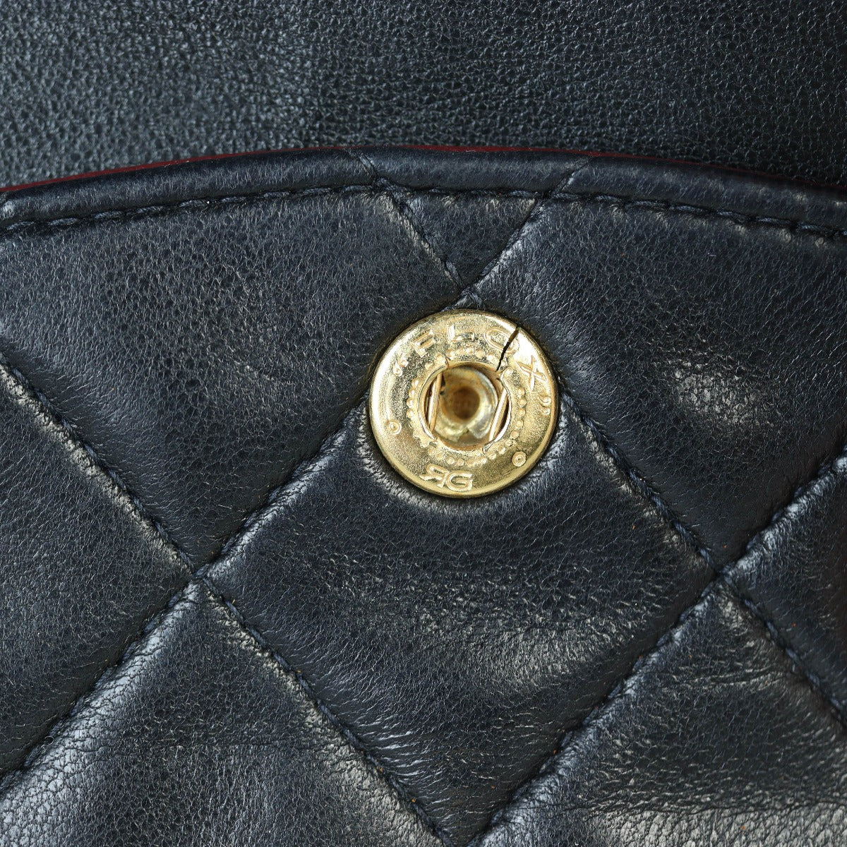 Chanel Classic Double Flap Medium | 4 Series