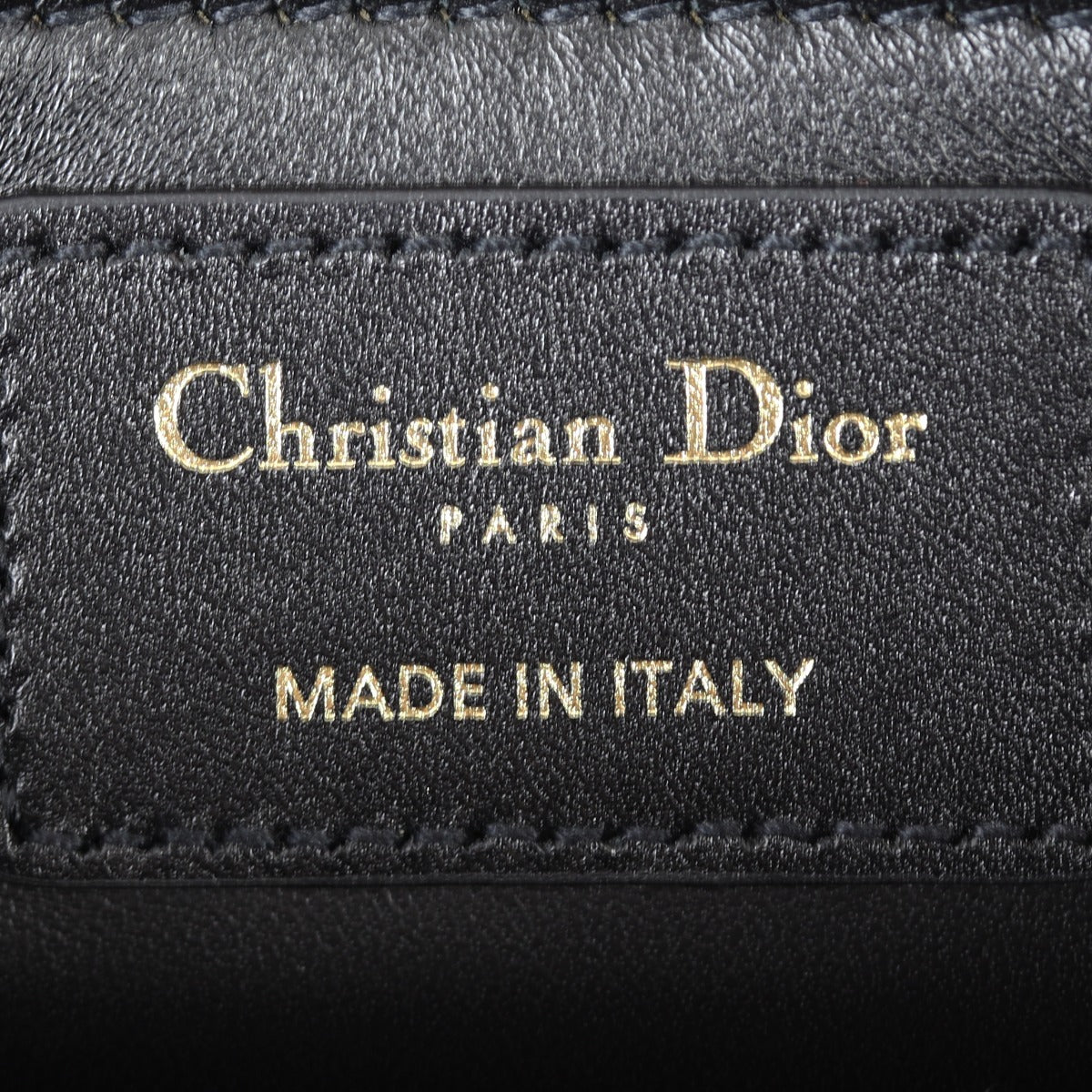 Dior 30 Montaigne Bag