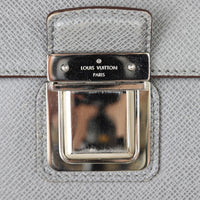 Louis Vuitton Taiga Vassili GM Hardware